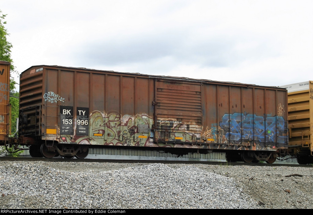 BKTY 153996 (ex-EEC 2384, exx-DL 11033,	exxx-WLO 503085, nee-NSL unknown)